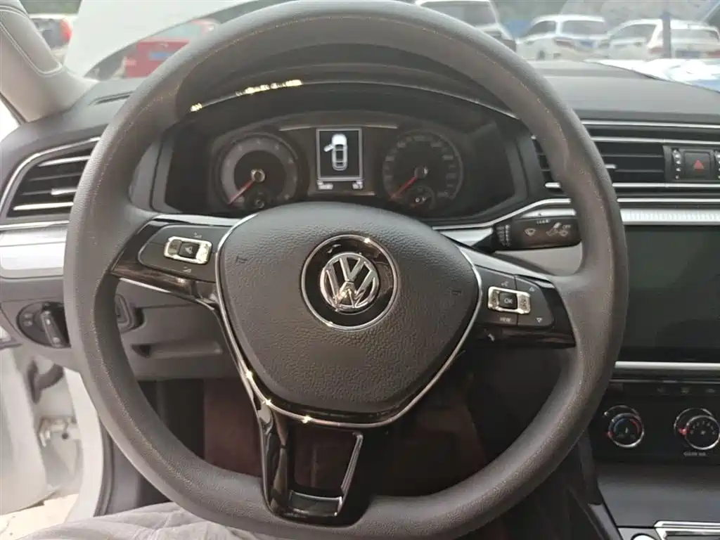 Volkswagen Lamando 2019 230TSI DSG Fashion Edition China VI фото 11