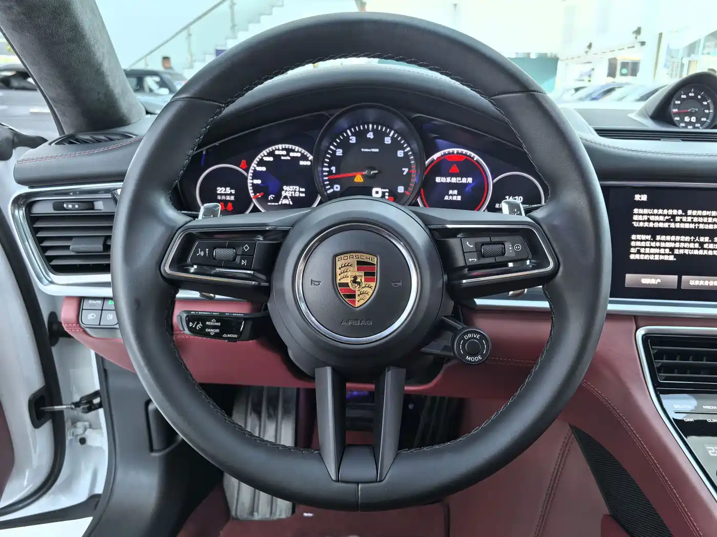 Фото 8 - Porsche Panamera