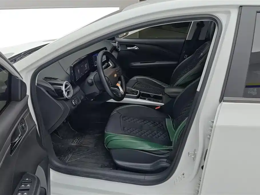 Chevrolet Monza 2023 1.5L DCT Enjoyment Edition фото 9