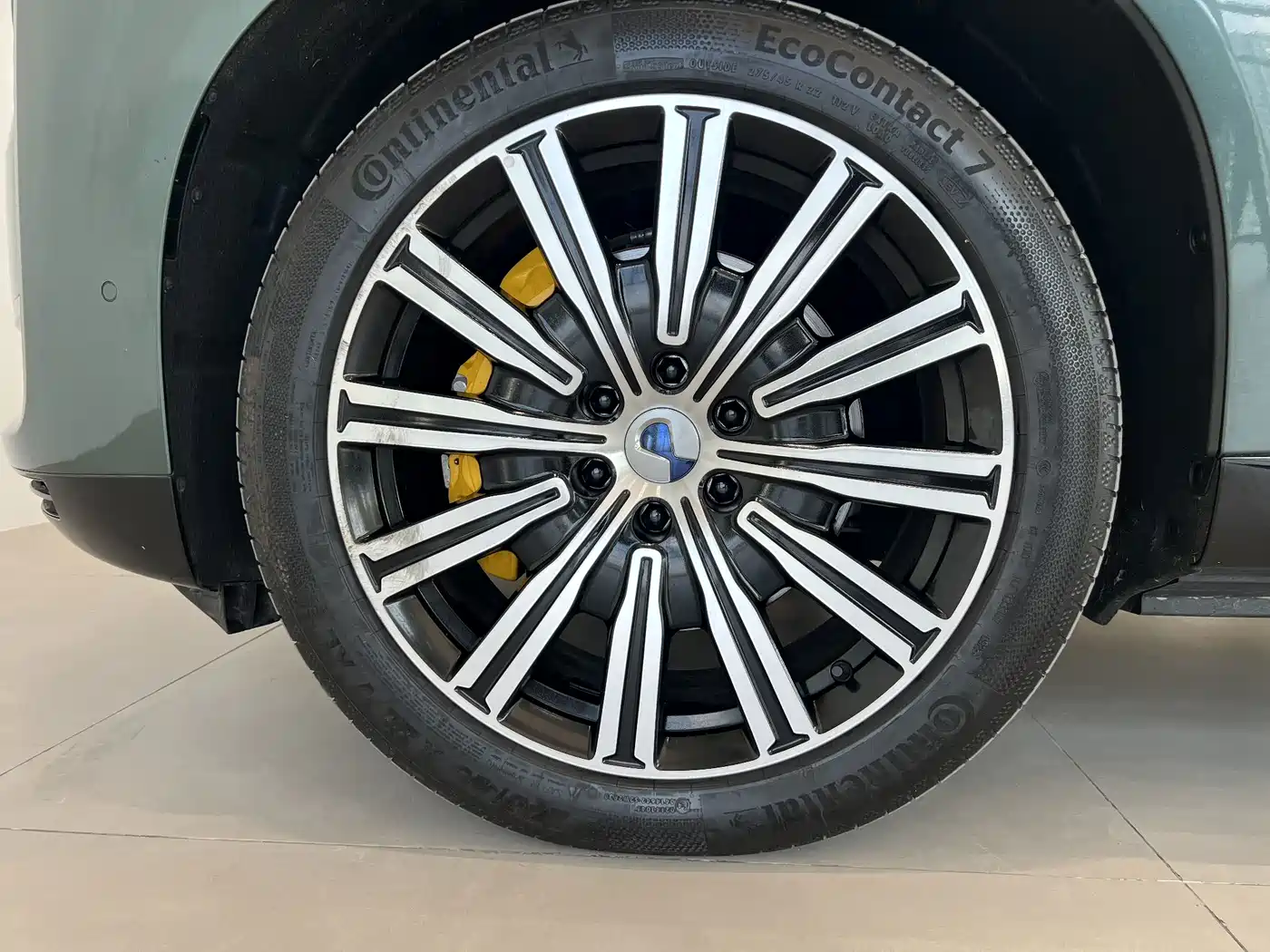 Denza N9 2026 2025 Model Prestige Edition