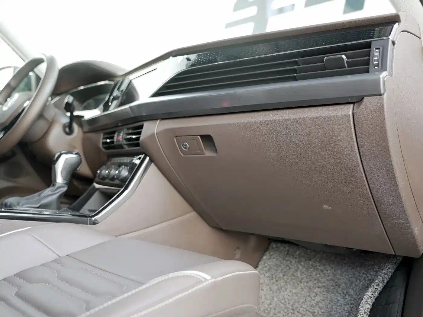 Volkswagen Passat 2019 330TSI Elite Version China VI фото 12