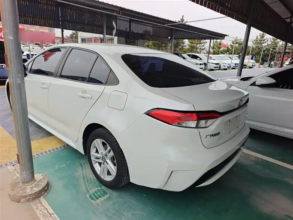 Toyota Levin 2021 185T CVT Luxury Edition фото 5
