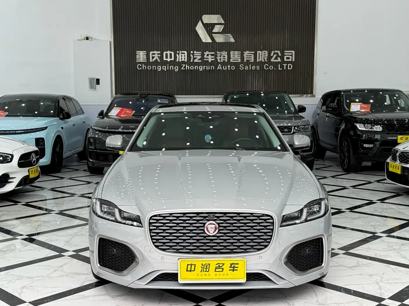 JAGUAR XFL