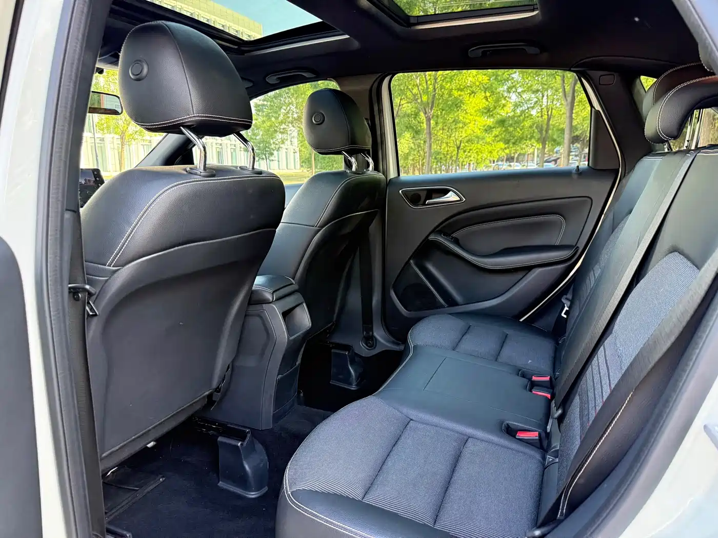 Mercedes-Benz B-Class 2015 B 200 Dynamic фото 5