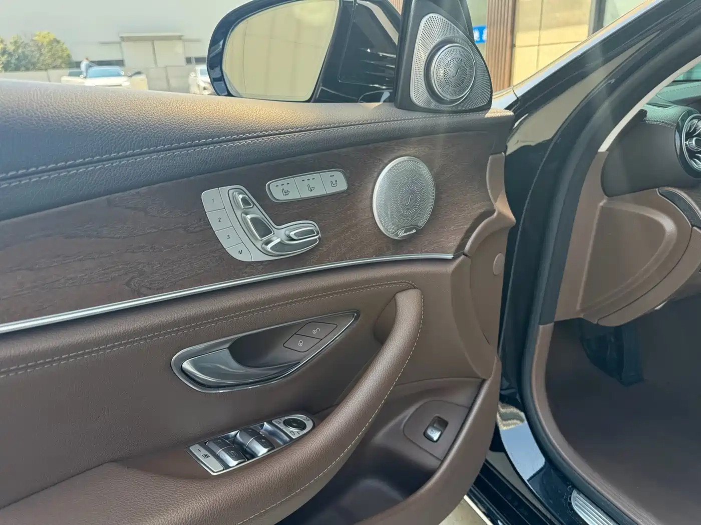 Mercedes-Benz E-Class 2020 Facelift E 300 L Exclusive фото 5