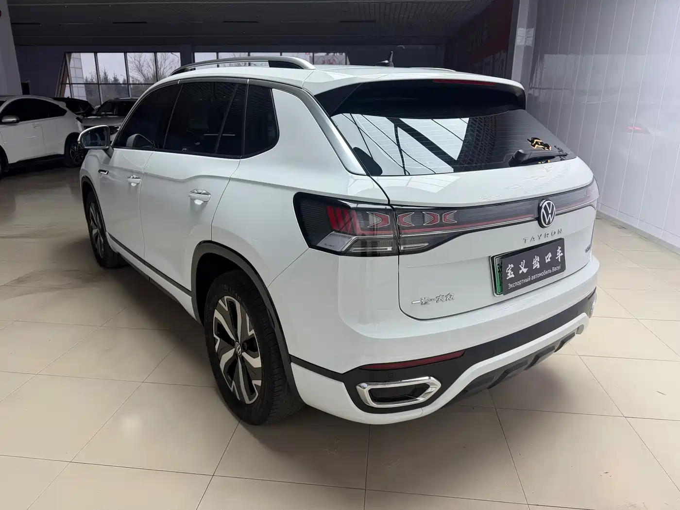 Volkswagen Tayron GTE Plug-in Hybrid 2023 280TSI Luxury Plus Advanced Edition фото 8