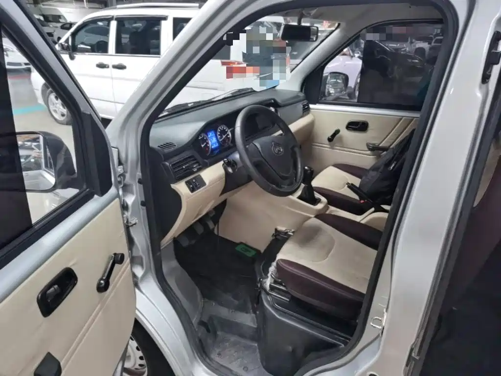 Changan Kuayue Kuayuexing V3 2025 2023 1.3L Gasoline Standard 7-seater Passenger Van