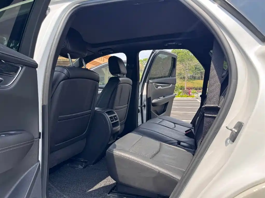Cadillac XT5 2020 Facelift 28T Luxury Model фото 5