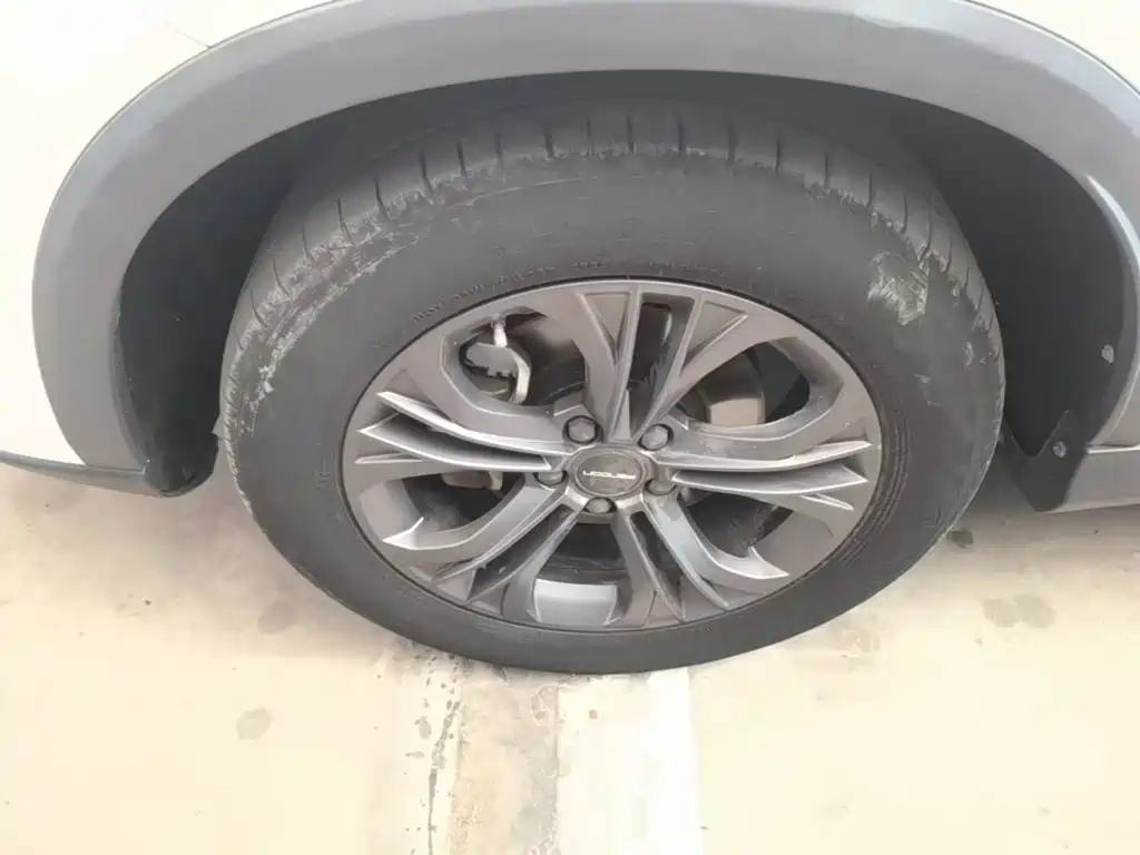 Dongfeng Fengguang Fengon 500 2023 2022 1.5T CVT Comfort Edition