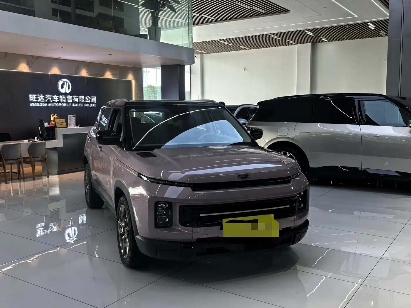 2025 Geely ICON