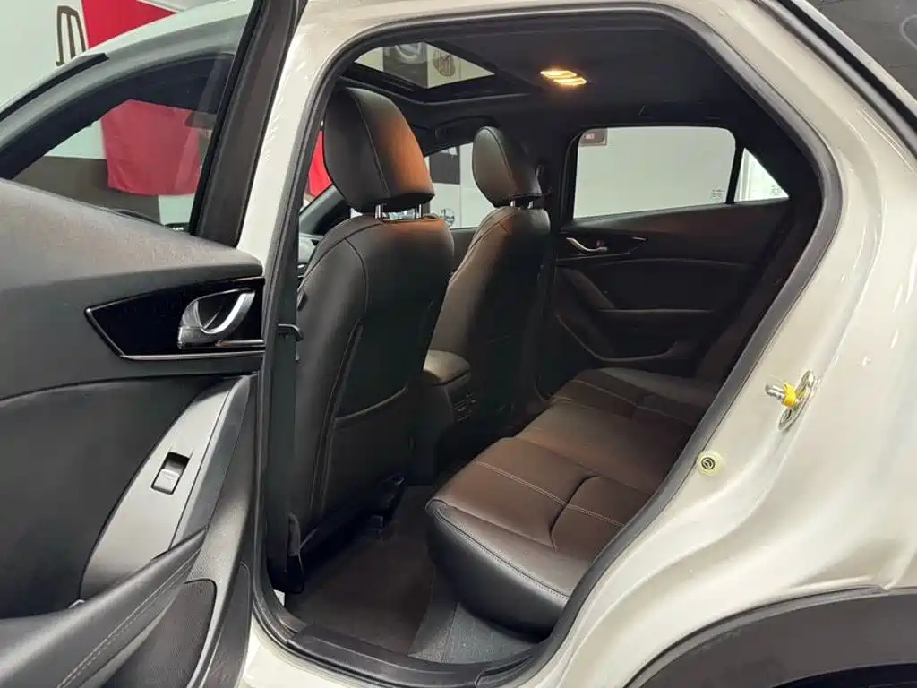 Mazda CX-4 2023 2021 2.0L Auto FWD Skyactiv Explorer Edition