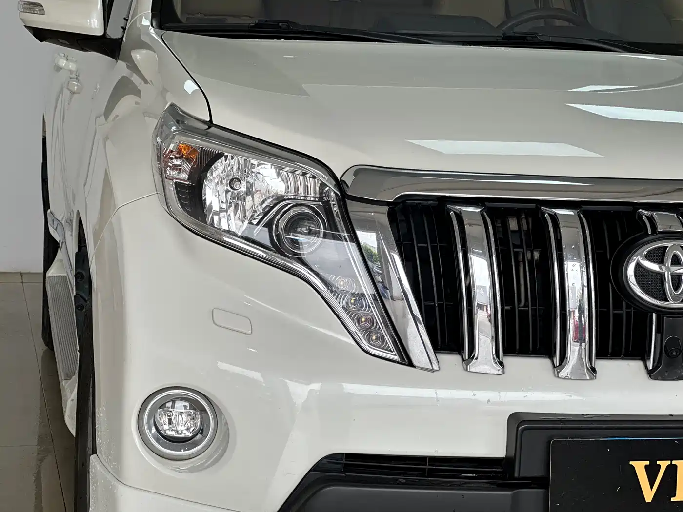 Toyota Prado (Import) фото 9