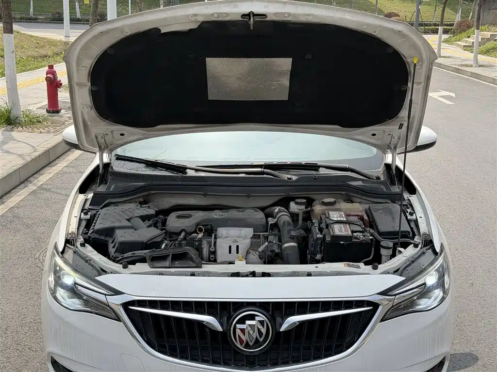 Buick Excelle 2019 18T Automatic Connected Elite (China V) фото 16