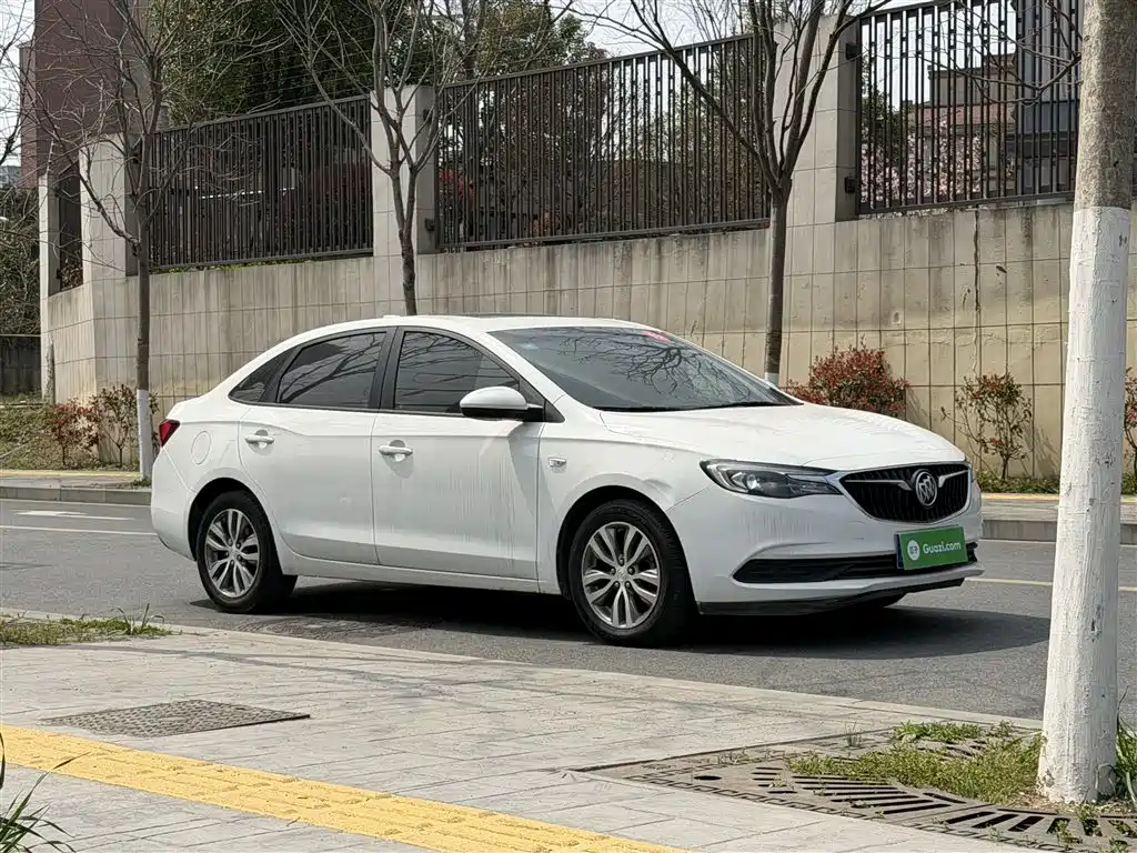 Buick Excelle 2019 18T Automatic Connected Elite (China V) фото 22