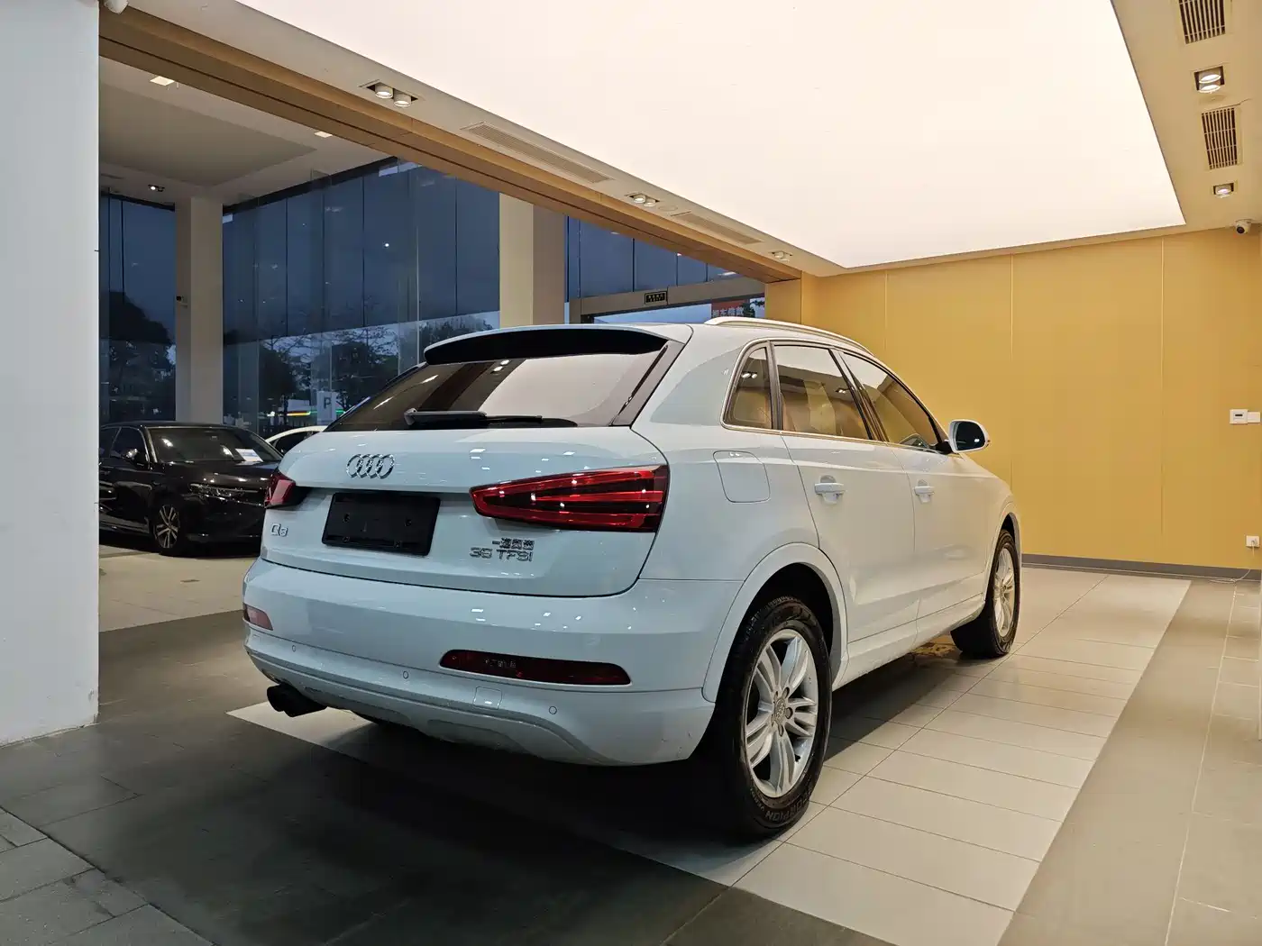 Audi Q3 2015 35 TFSI Comfort фото 29