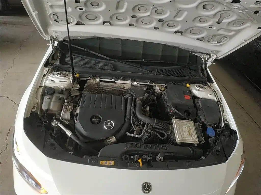 MERCEDES-BENZ CLASS A