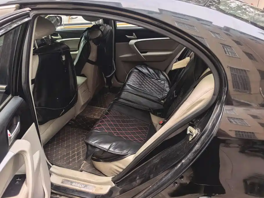 Geely Emgrand 2015 2014 Sedan 1.5L Manual Elite