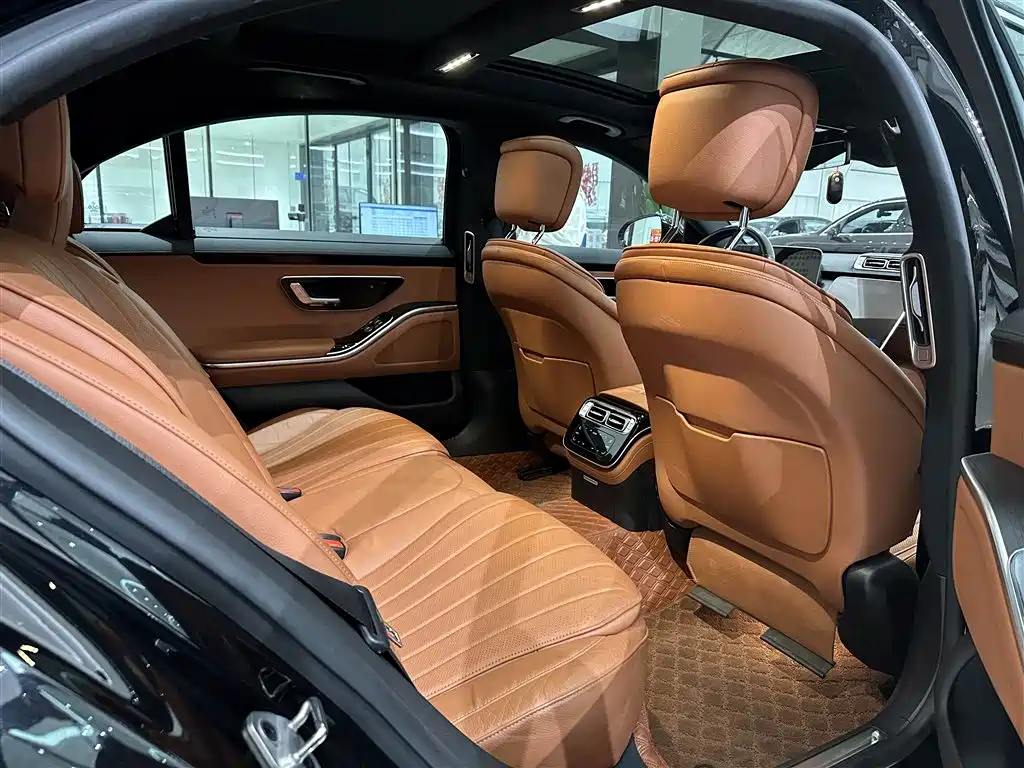 MERCEDES-BENZ S CLASS