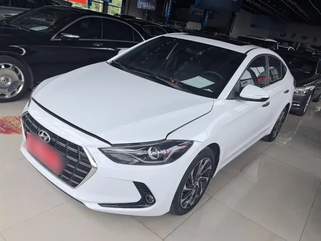 Hyundai Elantra 2019 1.4T Dual-clutch XuanDong·Vitality Type фото 2