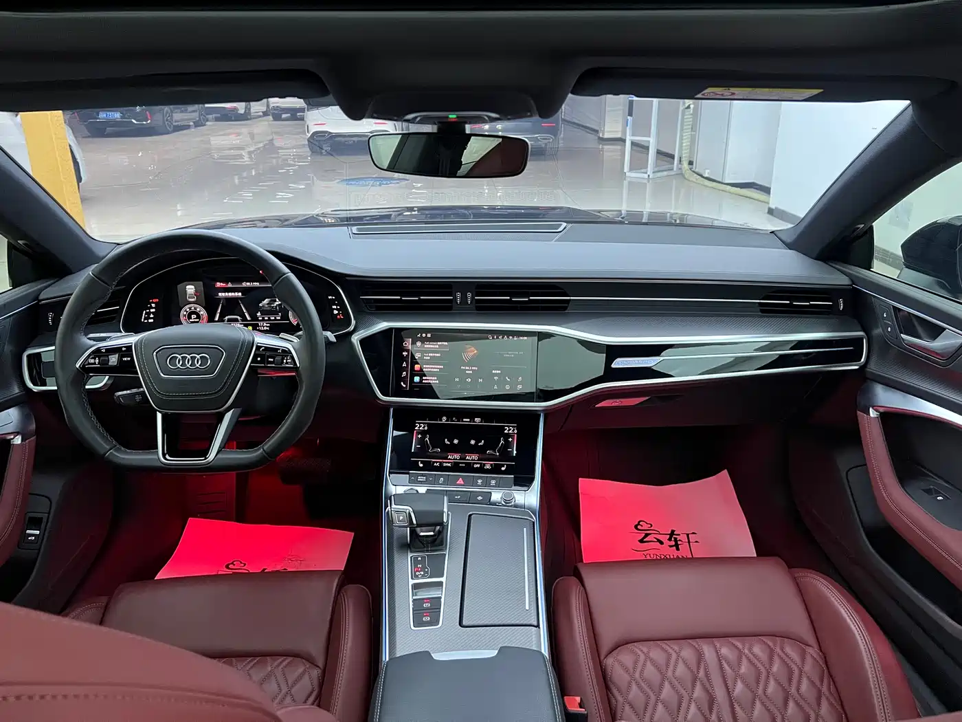 Audi A7L 2024 45 TFSI quattro S-line Black Warrior Edition фото 4