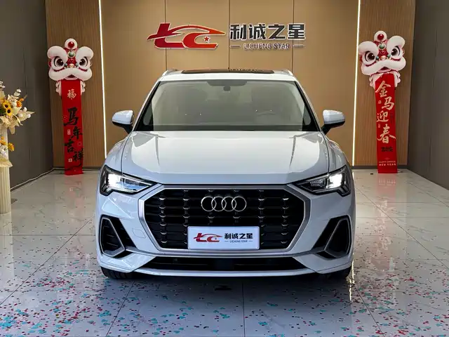Audi Q3 2019 35 TFSI Fashion Sport — фото 2