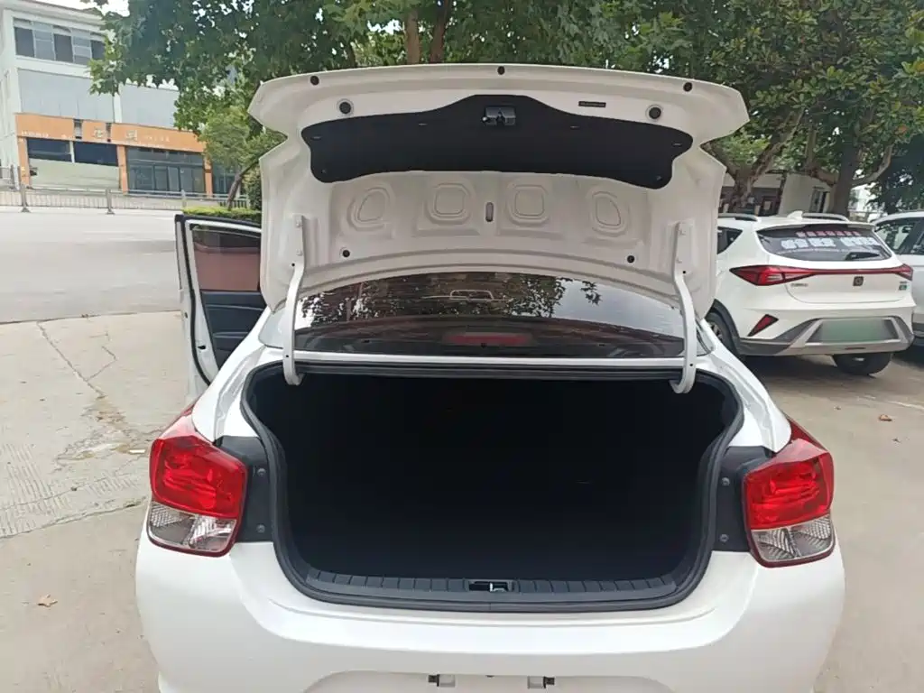 Hyundai Verna 2019 2017 1.4L Manual Renewal China V
