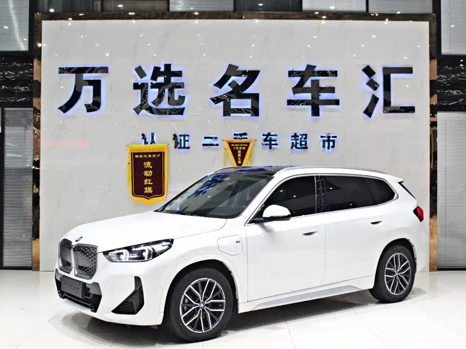 BMW iX1 2024 2023 eDrive25L M Sport Package