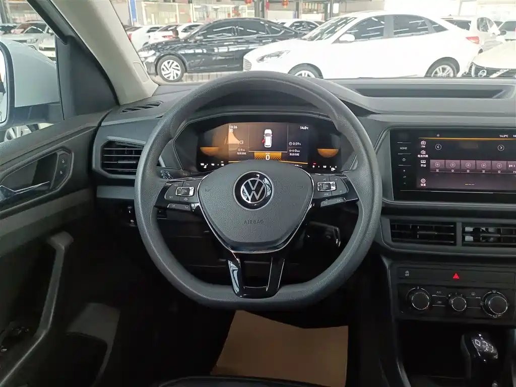 VOLKSWAGEN TU KAI