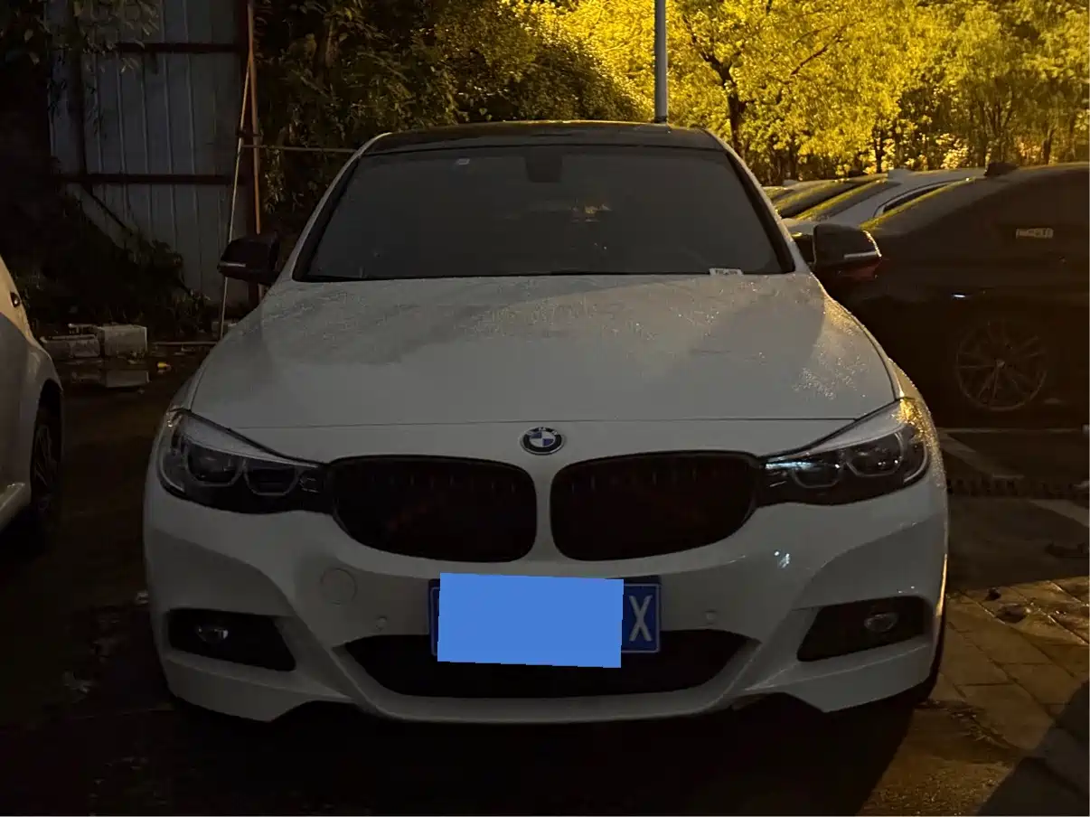 BMW 3 Series GT 2021 2020 320i M Sport Black Night Edition