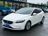 Photo 1 - Volvo V40