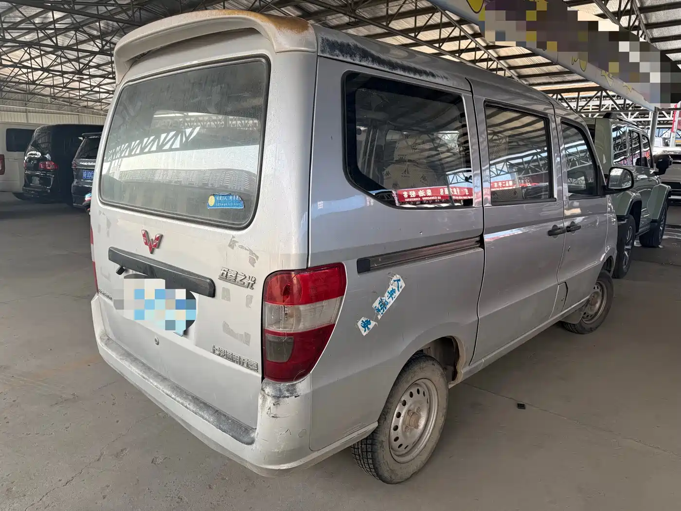 Wuling Motors Wuling Zhiguang 2013 2013 1.0L Basic