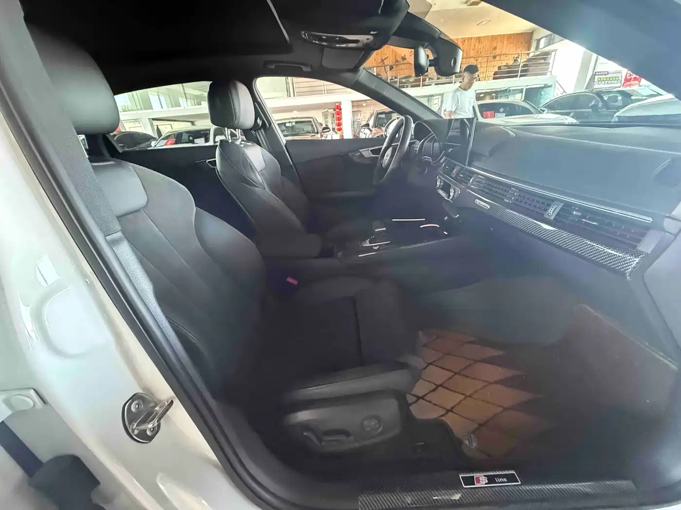 Audi A4L 2020 45 TFSI quattro Premium Dynamic фото 8