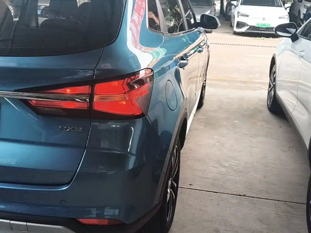 Roewe RX3 2020 2020 1.6L CVT 4G Ultra Comfort Elite