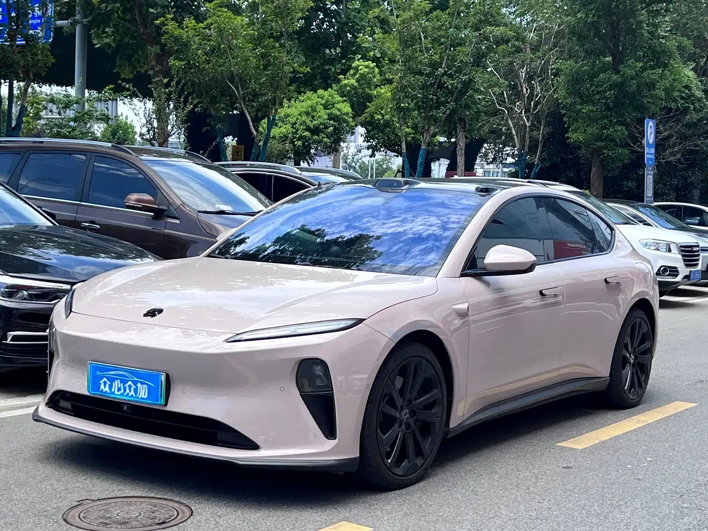  NIO NIO ET5 2022 75kWh