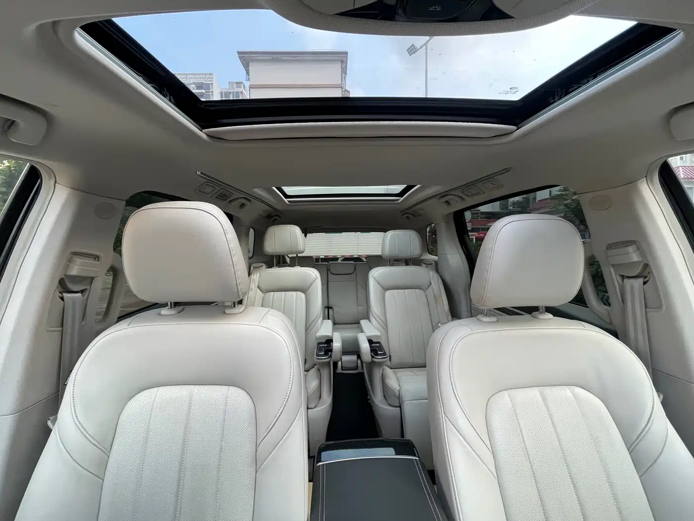GAC Trumpchi Trumpchi M8 2018 320T Premium Edition фото 19