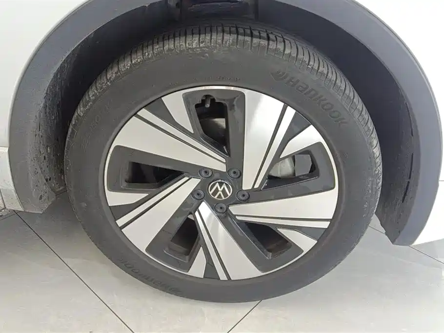 Volkswagen Tiguan L 2023 Facelift 330TSI Auto FWD R-Line Premium фото 6