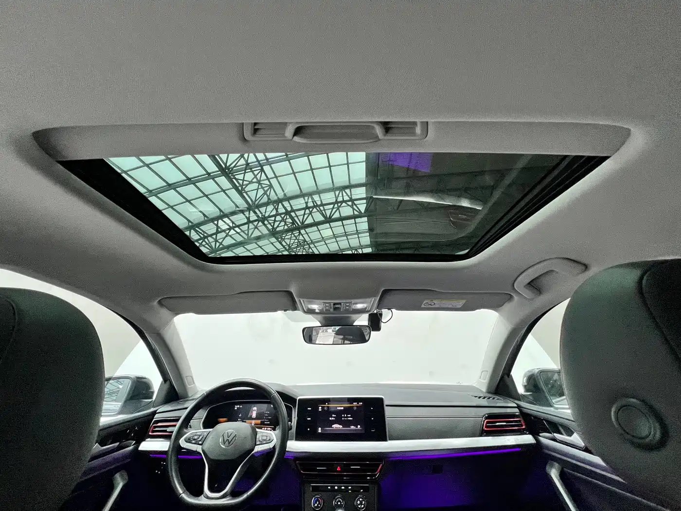 Volkswagen Lavida 2023 300TSI DSG Starlight Full Comfort Edition фото 28