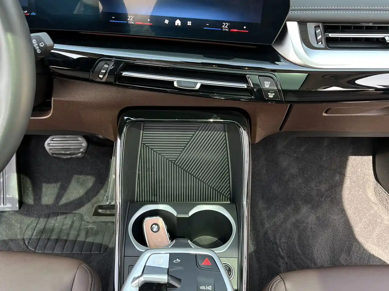 BMW X1 2023 sDrive20Li X Design Package фото 16