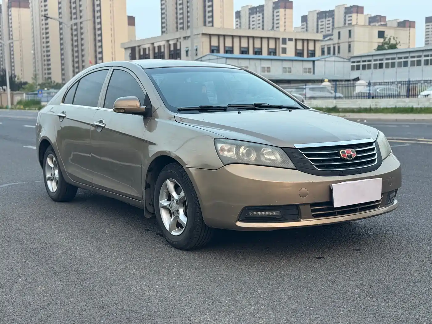 Geely Emgrand 2014 2014 Sedan 1.5L Manual Elite