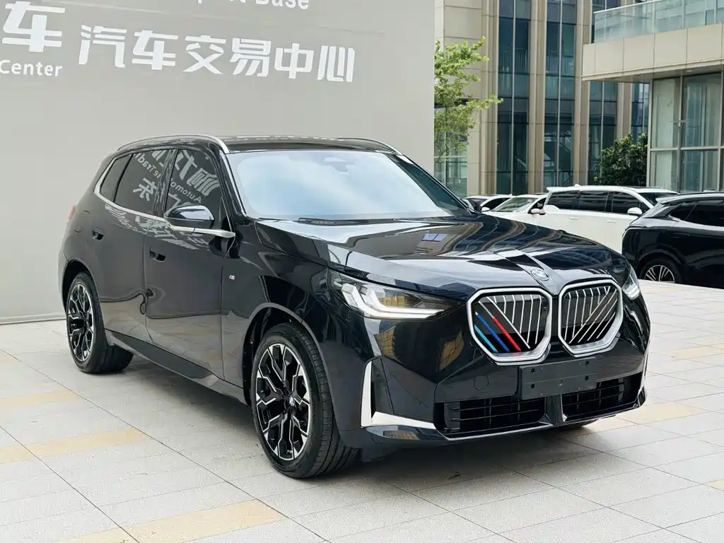 BMW X3 2026 2025 xDrive30L Leading M Sport Package