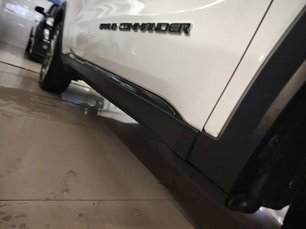 Jeep Grand Commander 2019 2018 2.0T AWD Ultimate Edition (China V)