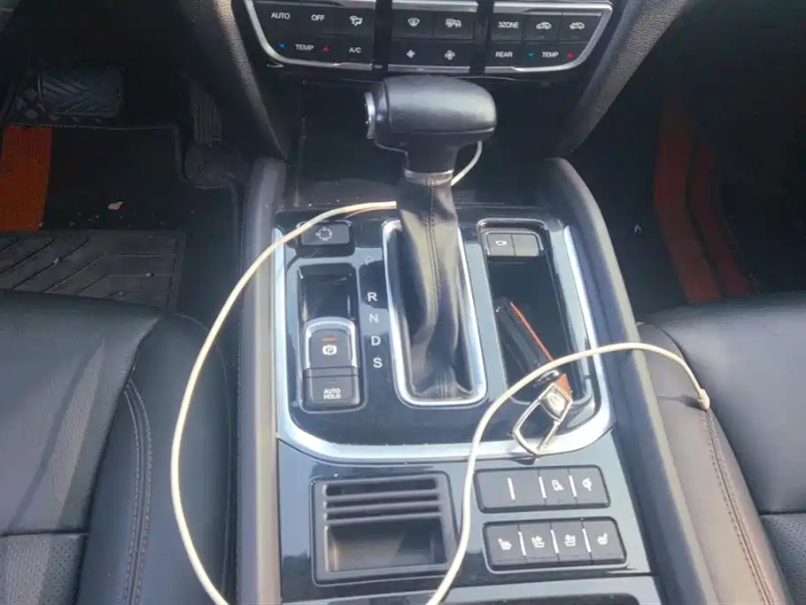 GAC Trumpchi Trumpchi GS8 2019 390T 2WD Luxury Smart Connect Edition (7-seater) фото 16