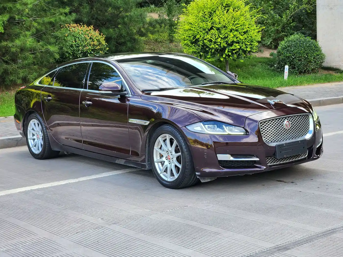 Jaguar XJ 2017 2016 XJL 2.0T 2WD Elegance Business Edition