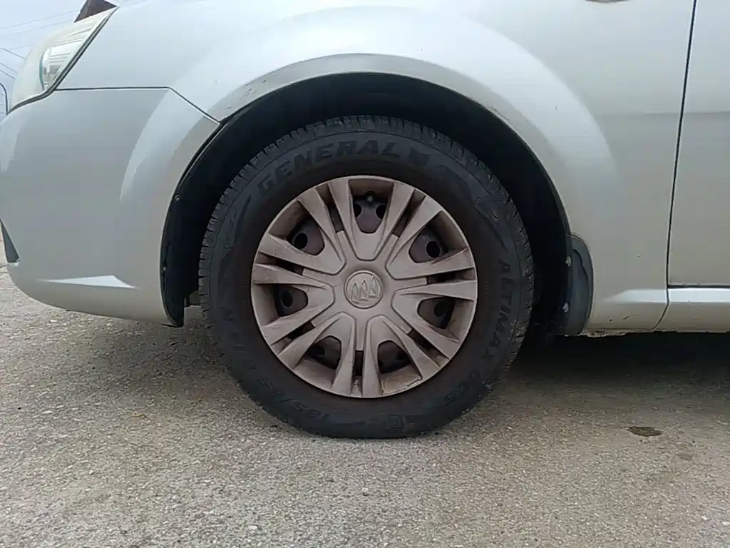 Фото 23 - Buick Excelle