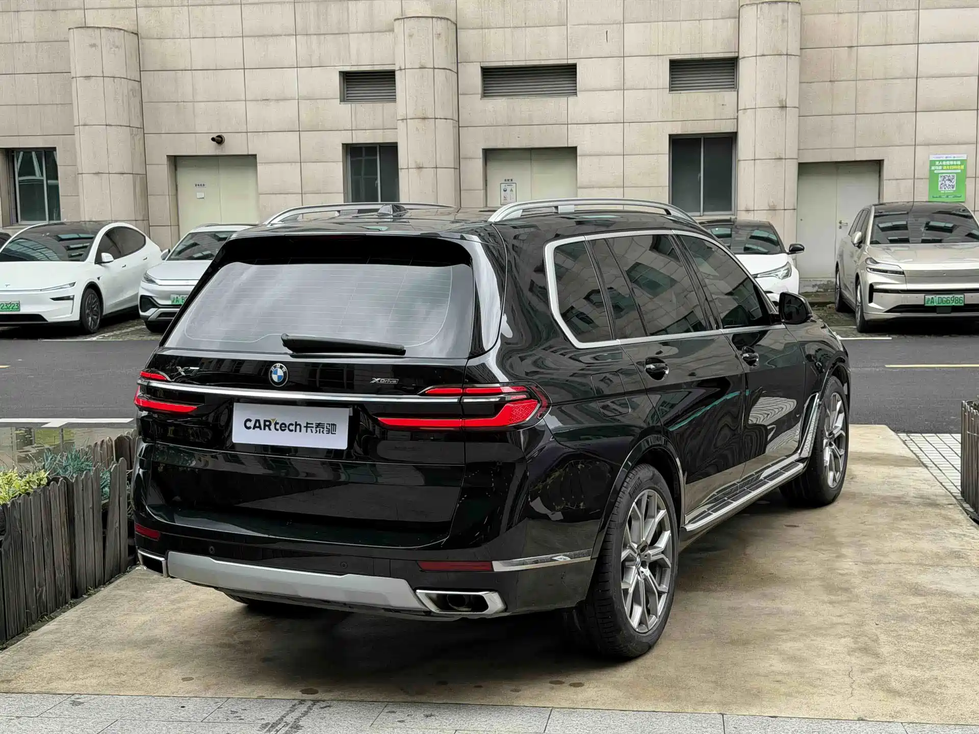 Фото 4 - BMW X7