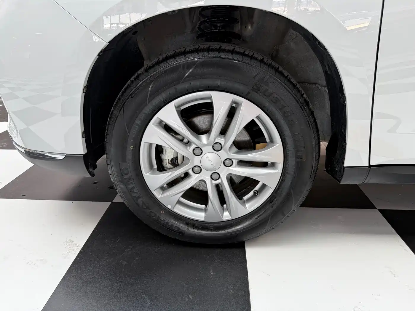 Haval M6 2023 PLUS 1.5T DCT Elite Smart Connect фото 19