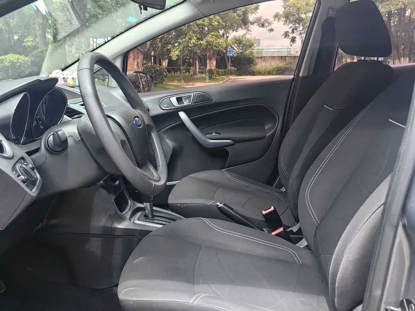 Ford Fiesta 2015 2013 Hatchback 1.5L Automatic Fashion