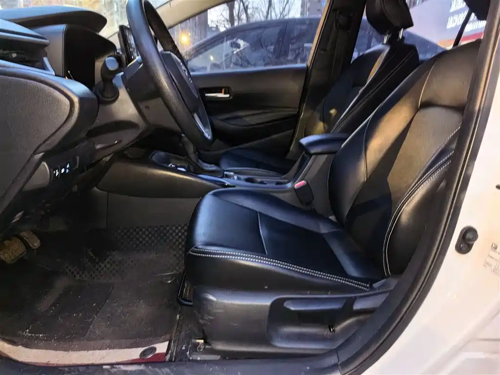 Toyota Corolla 2023 1.5L Pioneer Edition фото 8