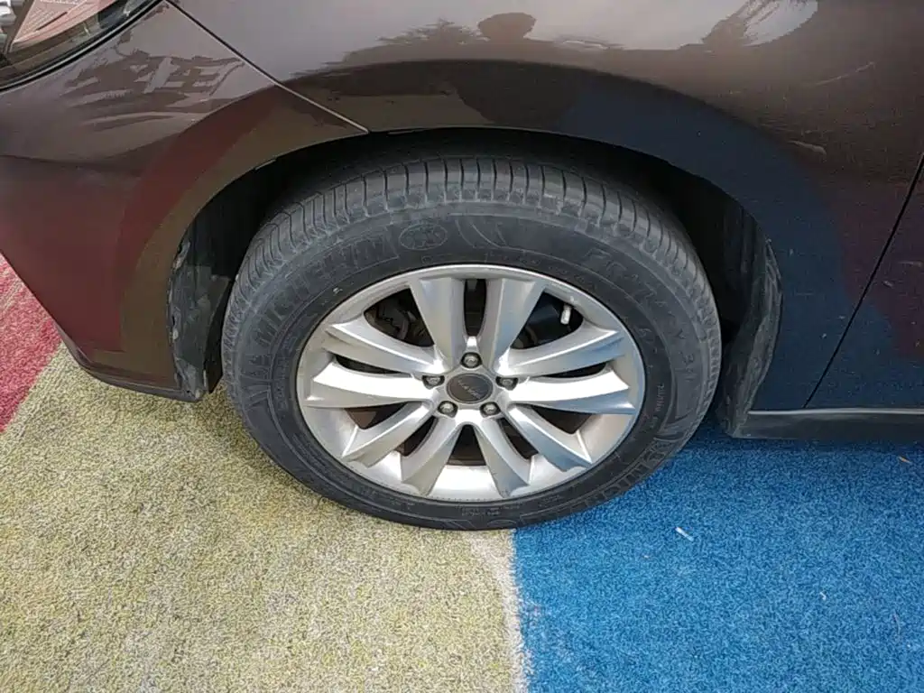 Haval H2 2015 2015 1.5T Automatic 2WD Premium Edition