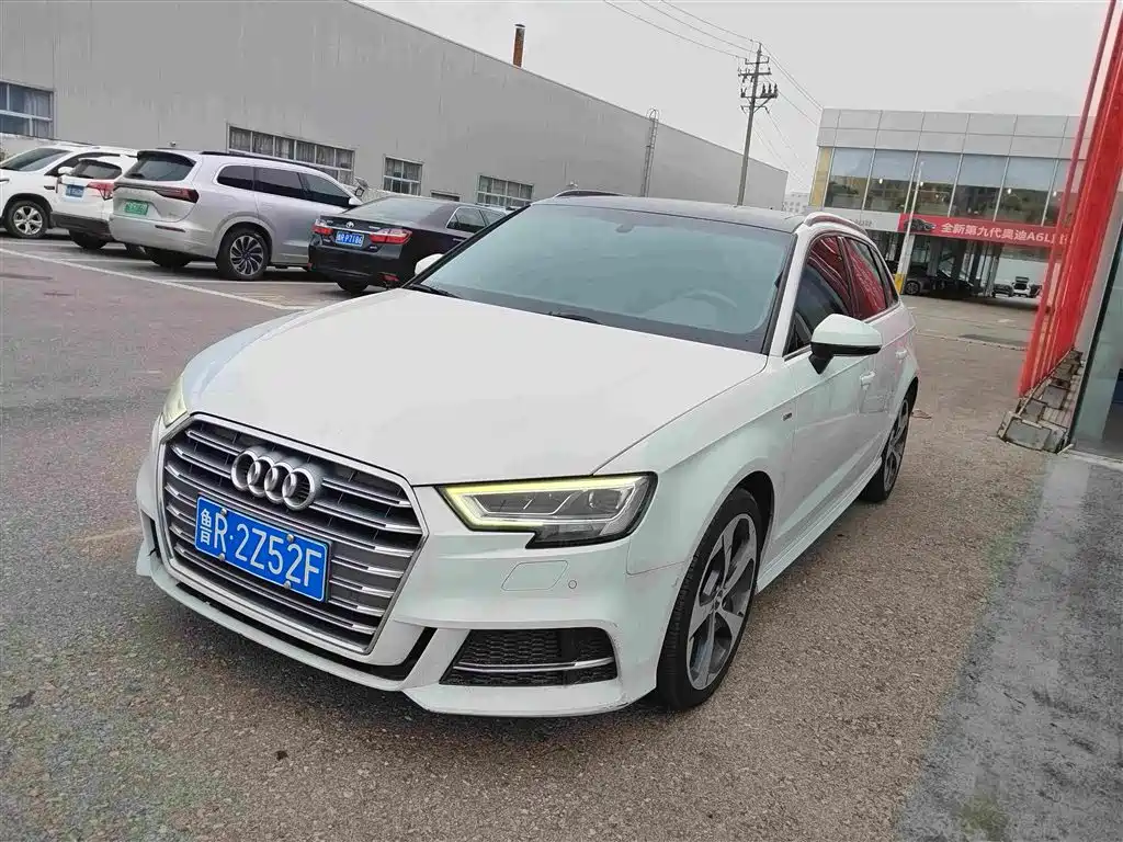 Фото 1 - Audi A3